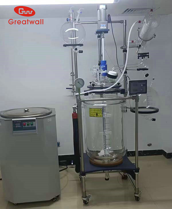 單層玻璃反應釜適用范圍、操作特性介紹